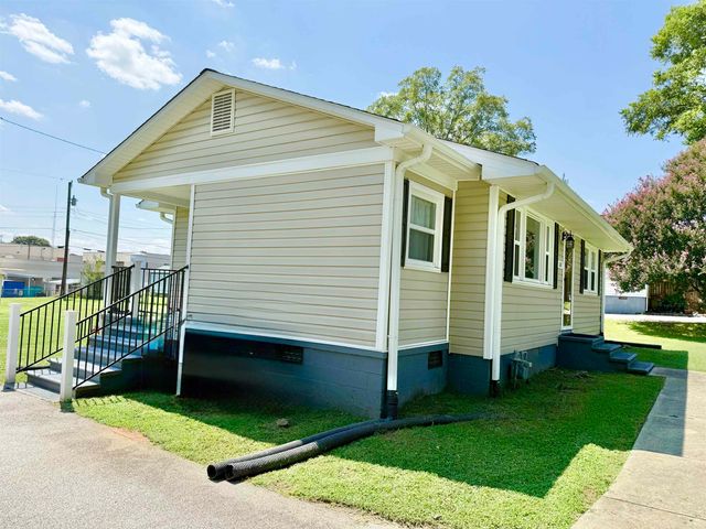 124 W 9th Street, Gaffney, SC 29340