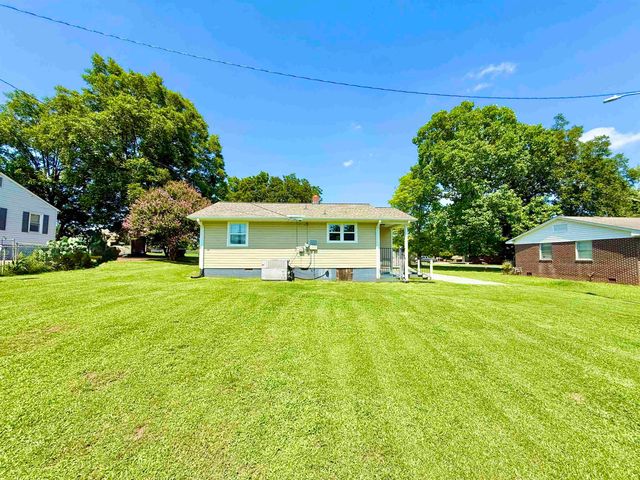124 W 9th Street, Gaffney, SC 29340