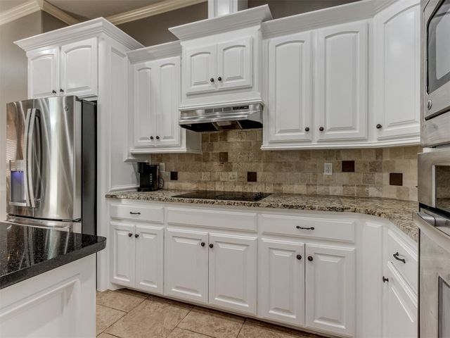 886 Silver Chase Drive, Choctaw, OK 73020