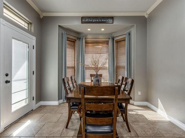886 Silver Chase Drive, Choctaw, OK 73020