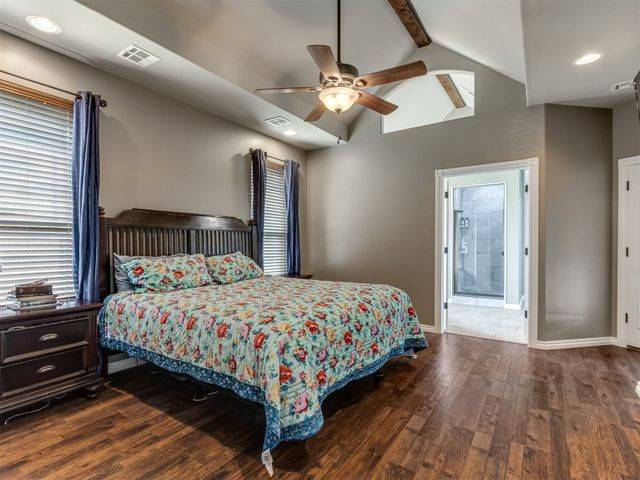 886 Silver Chase Drive, Choctaw, OK 73020