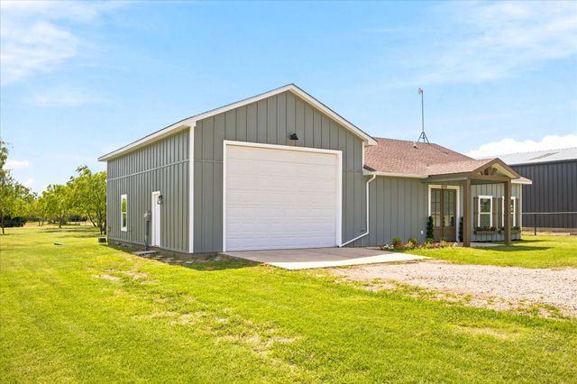 4593 County Road 2624, Caddo Mills, TX 75135
