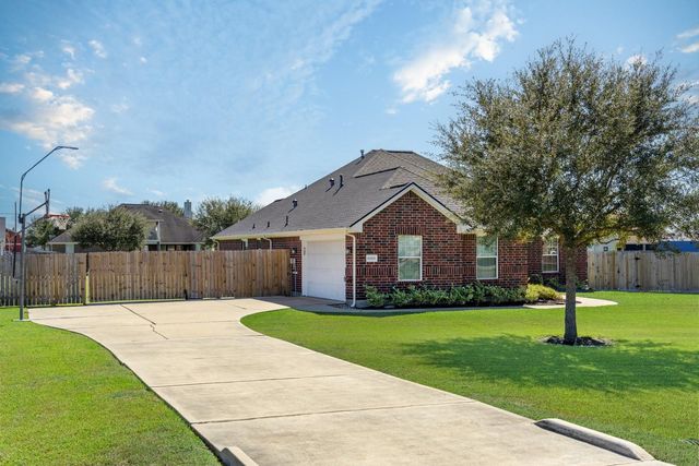 11203 Leah Elizabeth Drive, Needville, TX 77461