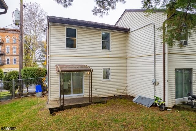 71 16th Ave, Newark City, NJ 07103