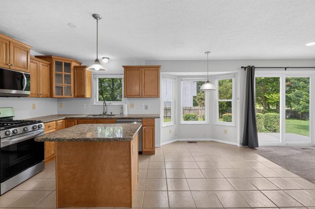 512 Barden Court, Columbus, OH 43230