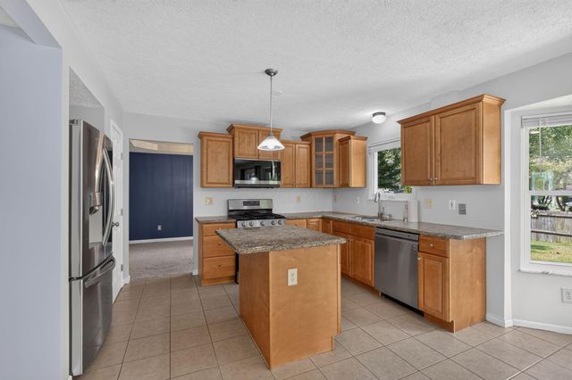 512 Barden Court, Columbus, OH 43230