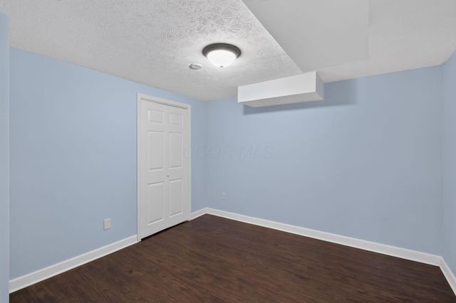 512 Barden Court, Columbus, OH 43230