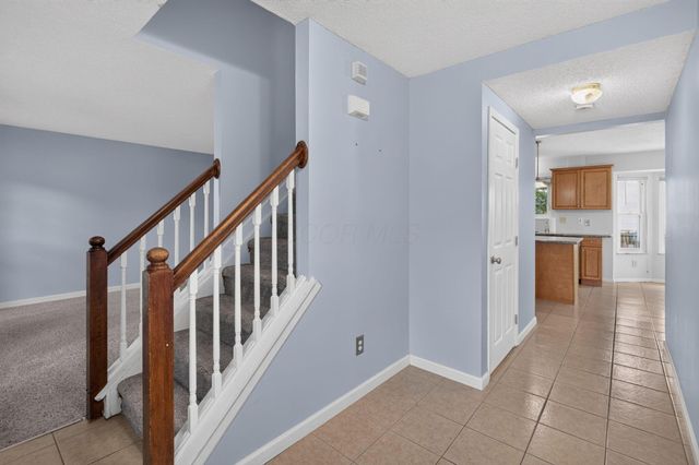 512 Barden Court, Columbus, OH 43230