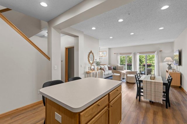 11226 Baltimore Street NE H, Blaine, MN 55449