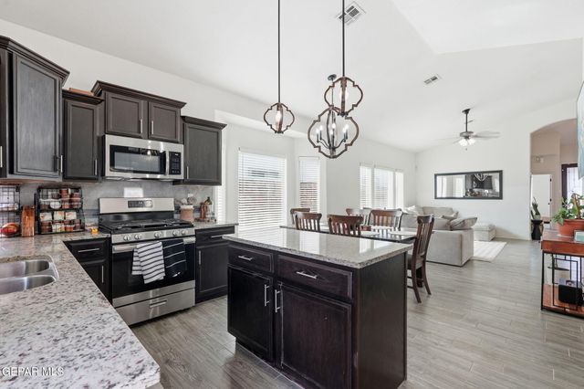 14384 SETH PAYNE Drive, Horizon City, TX 79928