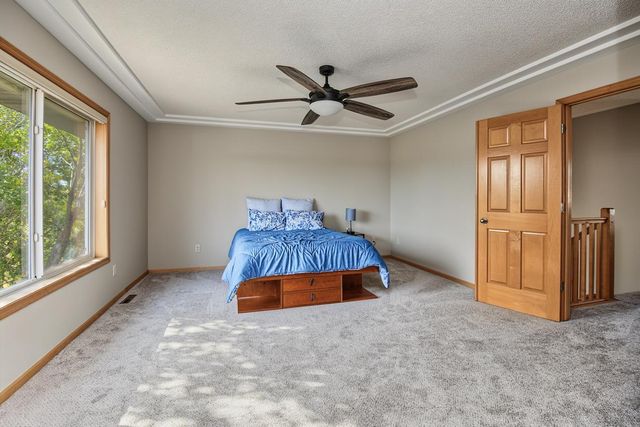 6111 106th Avenue N, Brooklyn Park, MN 55443
