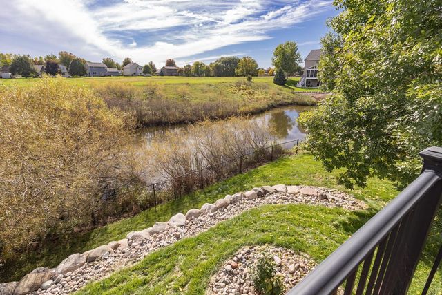 6111 106th Avenue N, Brooklyn Park, MN 55443