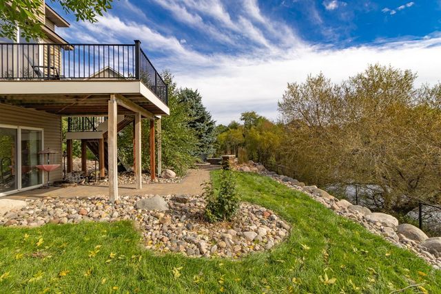 6111 106th Avenue N, Brooklyn Park, MN 55443