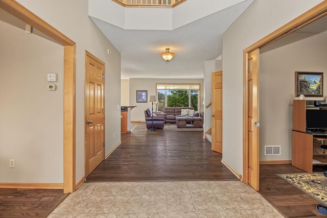 6111 106th Avenue N, Brooklyn Park, MN 55443