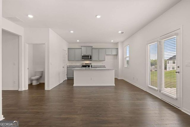 353 Arnica Drive, Locust Grove, GA 30248