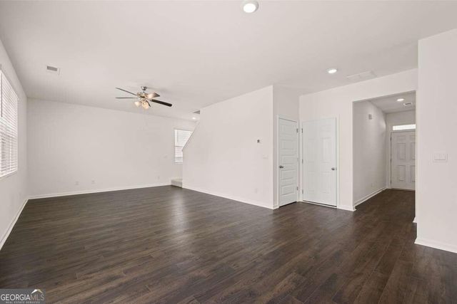 353 Arnica Drive, Locust Grove, GA 30248