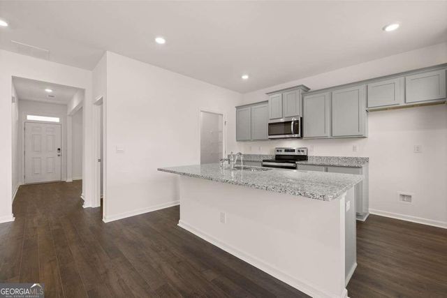 353 Arnica Drive, Locust Grove, GA 30248