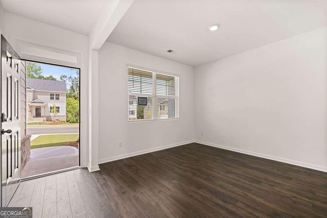 353 Arnica Drive, Locust Grove, GA 30248