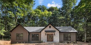 875 Little Leatherwood Rd, Vanleer, TN 37181
