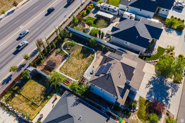1683 W PACKSADDLE CIR, Bluffdale, UT 84065