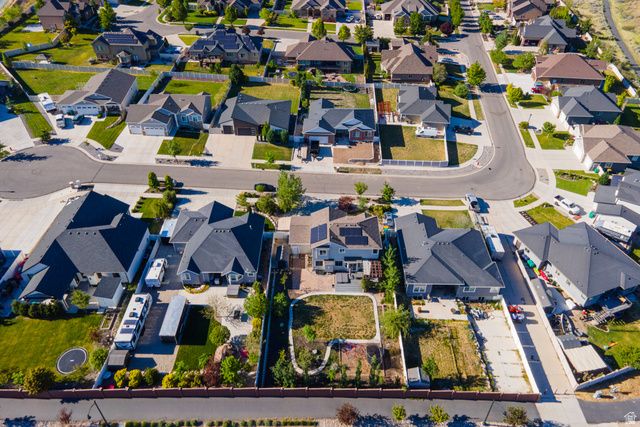 1683 W PACKSADDLE CIR, Bluffdale, UT 84065