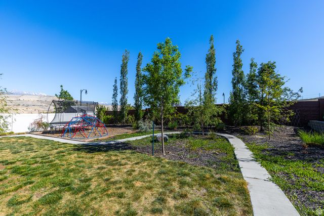 1683 W PACKSADDLE CIR, Bluffdale, UT 84065