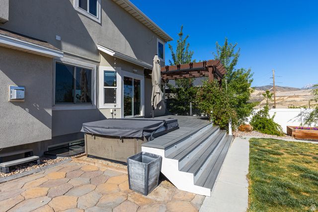 1683 W PACKSADDLE CIR, Bluffdale, UT 84065