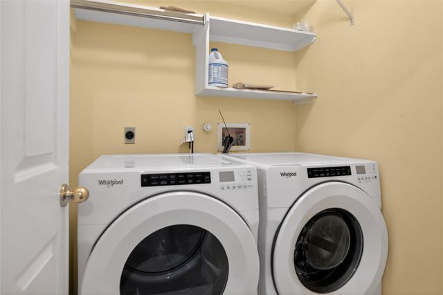 12530 Meadowglen Drive, Meadows Place, TX 77477