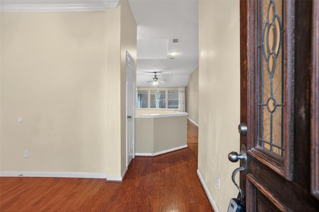 12530 Meadowglen Drive, Meadows Place, TX 77477