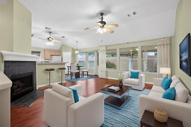 12530 Meadowglen Drive, Meadows Place, TX 77477