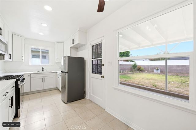 10539 Gridley Road, Santa Fe Springs, CA 90670