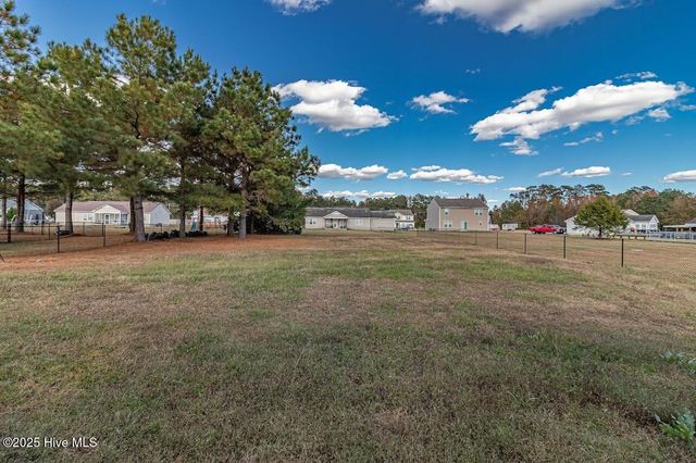 2134 Carriage Drive, Kinston, NC 28504