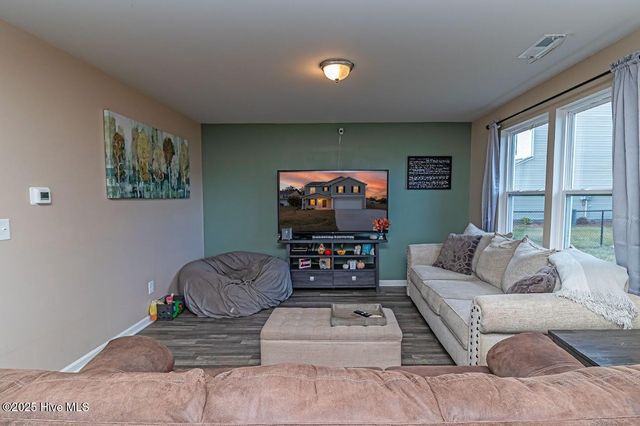 2134 Carriage Drive, Kinston, NC 28504