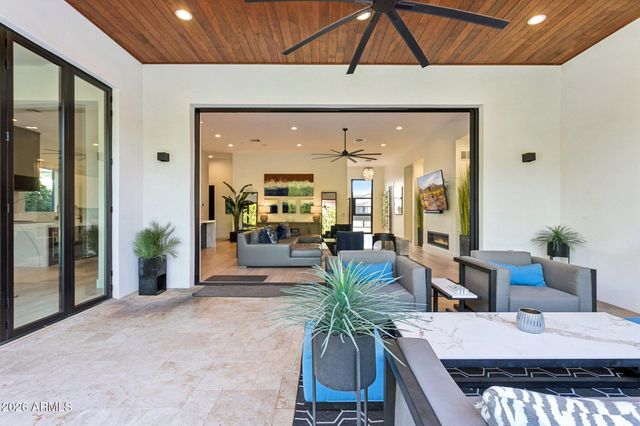 7542 E SUNDOWN Court, Scottsdale, AZ 85250