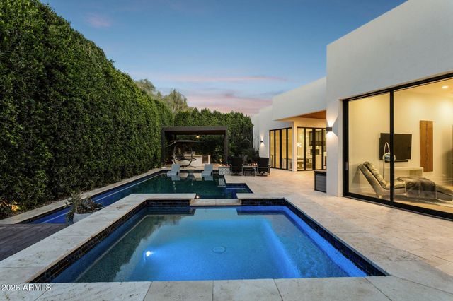 7542 E SUNDOWN Court, Scottsdale, AZ 85250