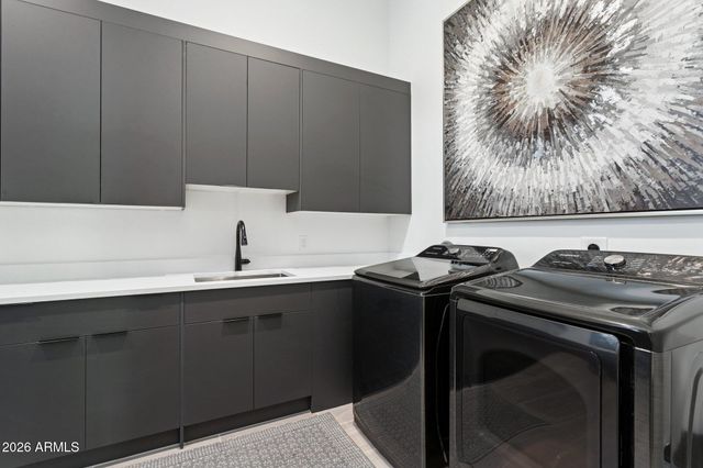 7542 E SUNDOWN Court, Scottsdale, AZ 85250