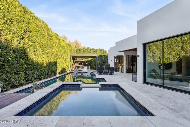 7542 E SUNDOWN Court, Scottsdale, AZ 85250