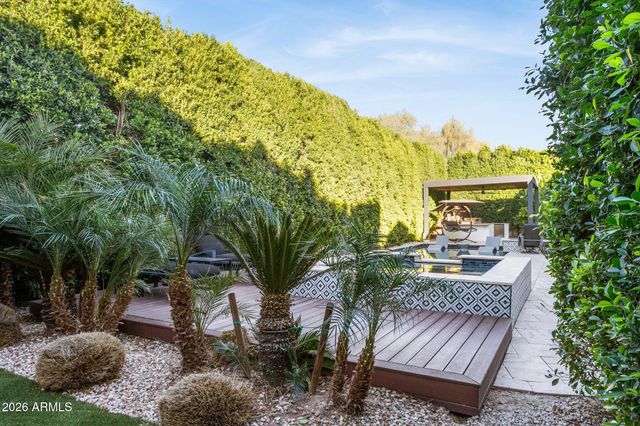 7542 E SUNDOWN Court, Scottsdale, AZ 85250