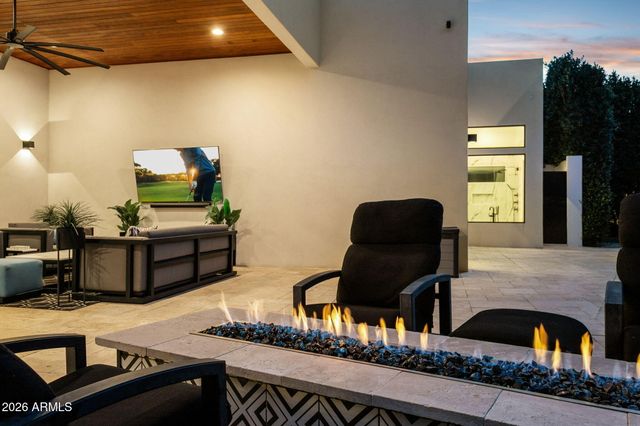 7542 E SUNDOWN Court, Scottsdale, AZ 85250