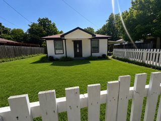 312 N Wood Street, Cleburne, TX 76033