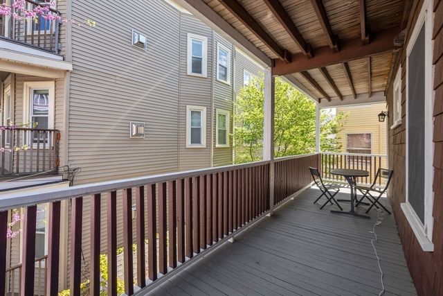 59 Craigie St 2, Somerville, MA 02143