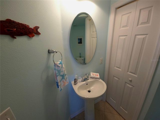 3511 45TH TER W 108, Bradenton, FL 34210