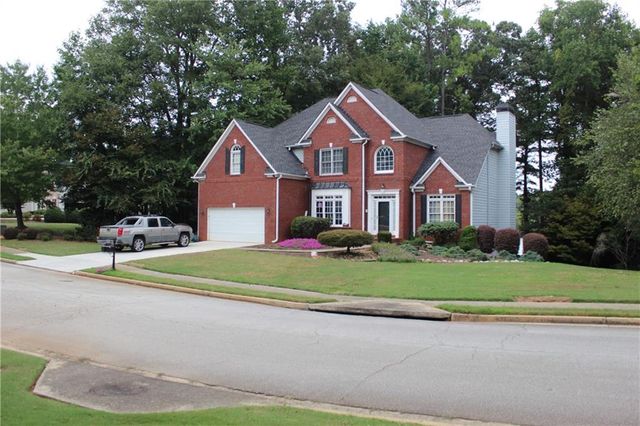 425 N Deshong Road, Stone Mountain, GA 30087