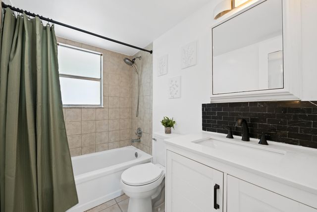 600 SE 2ND Avenue K22, Deerfield Beach, FL 33441