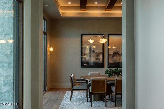 6032 N PALO CRISTI Road, Paradise Valley, AZ 85253