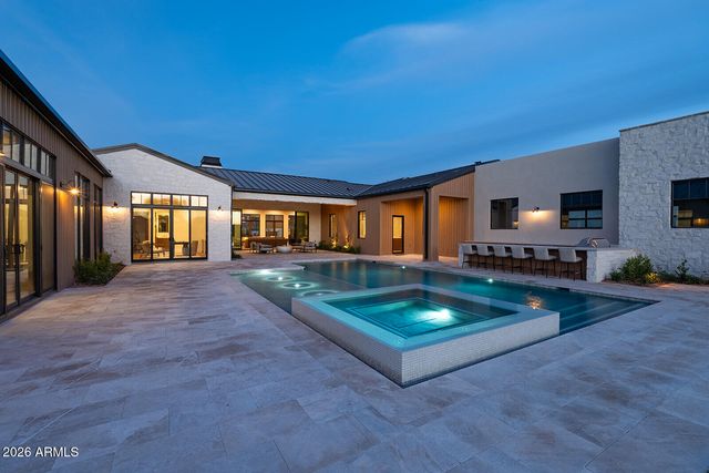 6032 N PALO CRISTI Road, Paradise Valley, AZ 85253