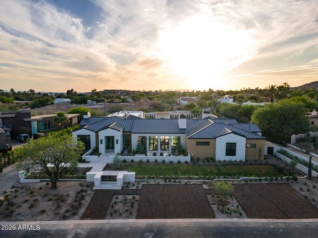 6032 N PALO CRISTI Road, Paradise Valley, AZ 85253