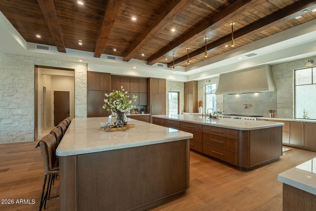 6032 N PALO CRISTI Road, Paradise Valley, AZ 85253
