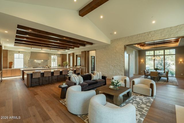 6032 N PALO CRISTI Road, Paradise Valley, AZ 85253