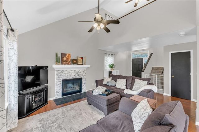 511 Lancaster Court, Lawrence, KS 66049